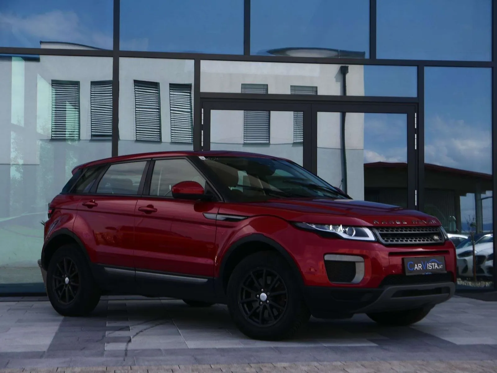 Land Rover Range Rover Evoque 2015 photo 3