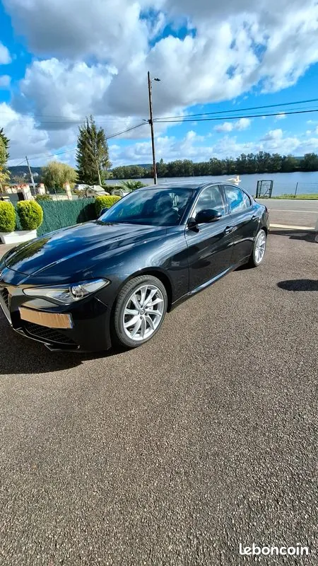 Alfa Romeo Giulia