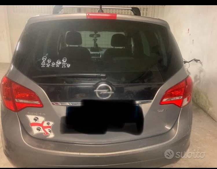 Opel Meriva 2011 photo 2