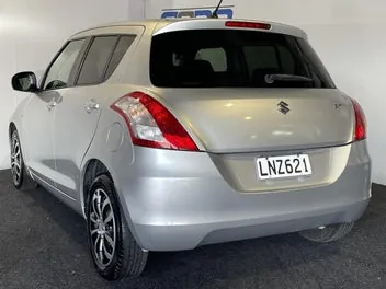 Suzuki Swift 2014 photo 5