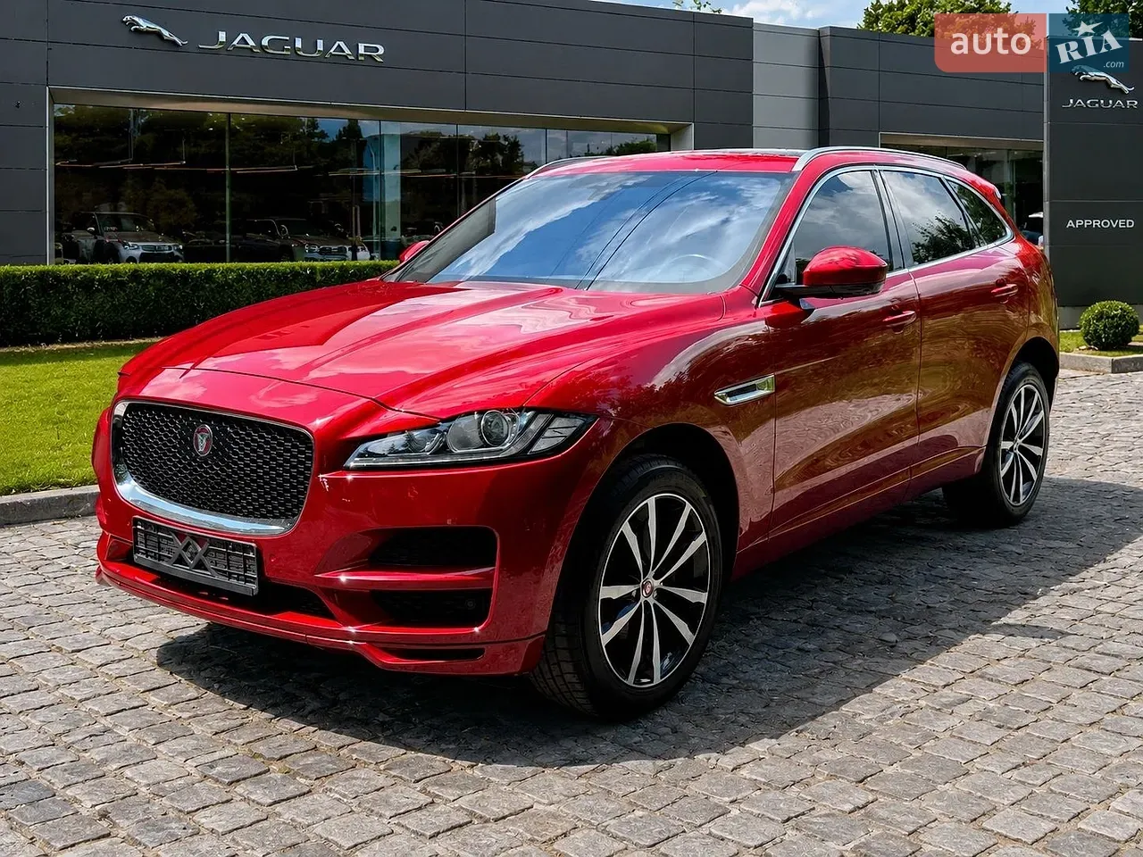 Jaguar F-Pace