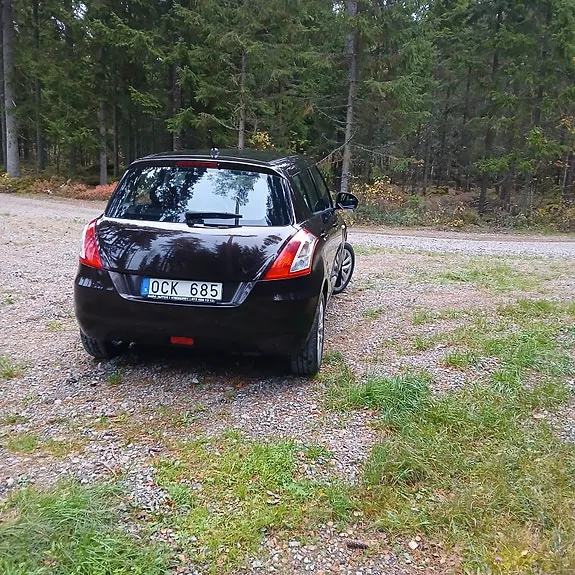 Suzuki Swift 2014 photo 4