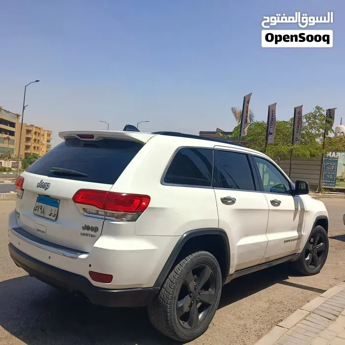 Jeep Grand Cherokee 2014 photo 2