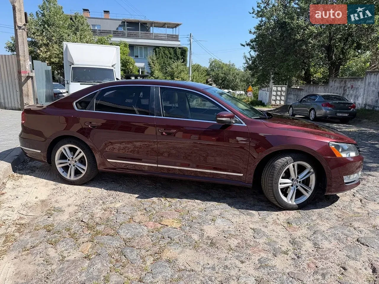 Volkswagen Passat 2012 photo 5