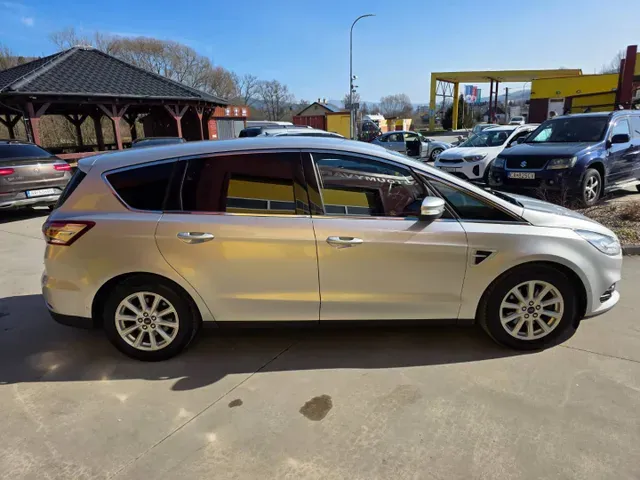 Ford S-Max 2016 photo 3