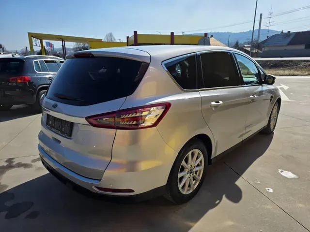 Ford S-Max 2016 photo 4