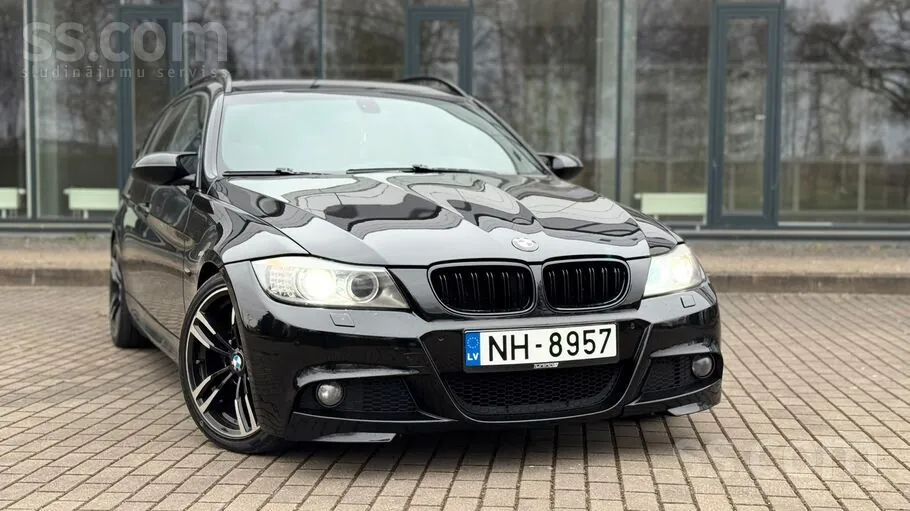 BMW 330