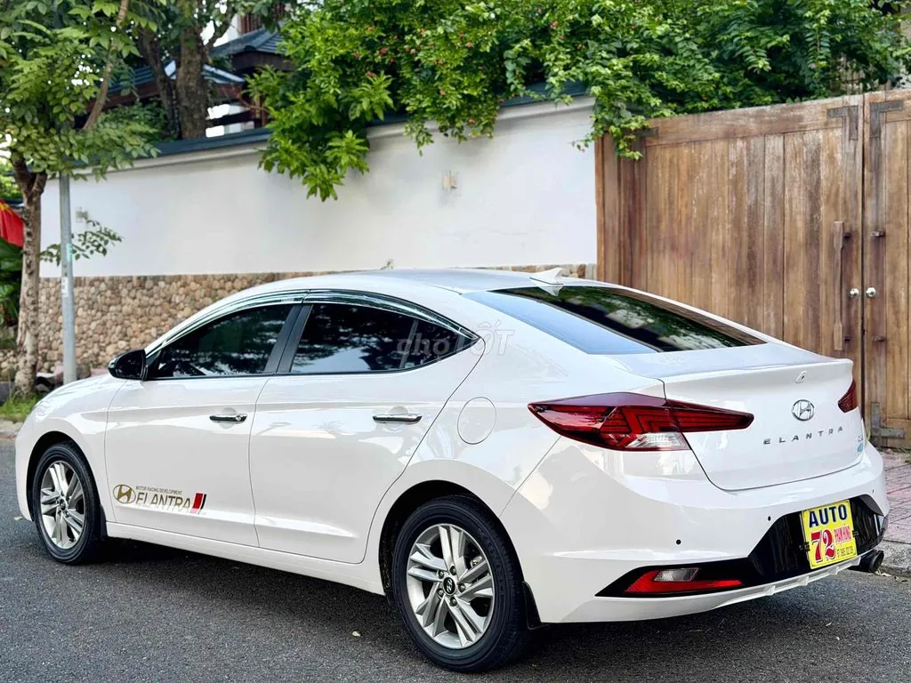 Hyundai Elantra 2021 photo 5