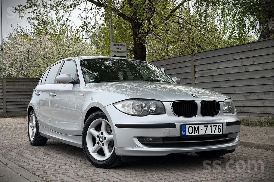 BMW 118D 2007 photo 2