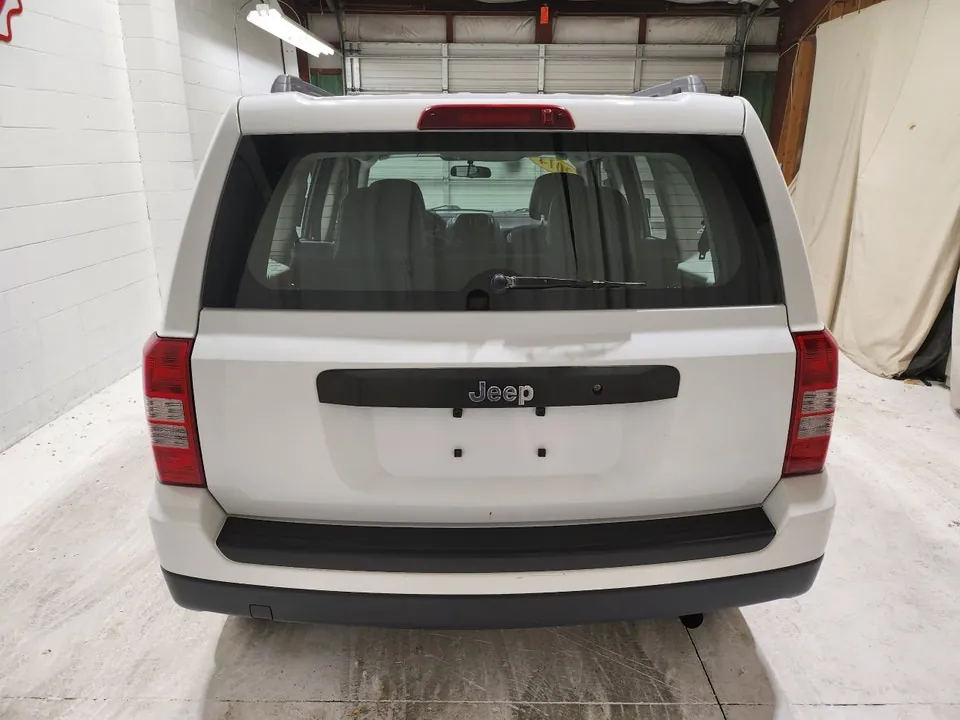 Jeep Patriot 2014 photo 3