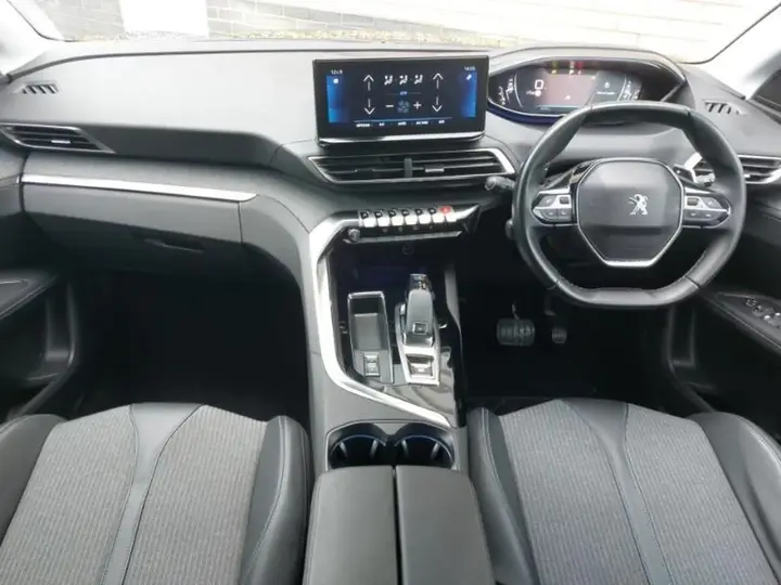 Peugeot 3008 2021 photo 3