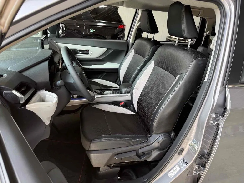 Toyota Veloz Cross 2025 photo 5