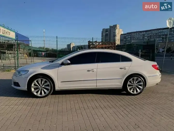 Volkswagen Cc / Passat Cc 2010 photo 5