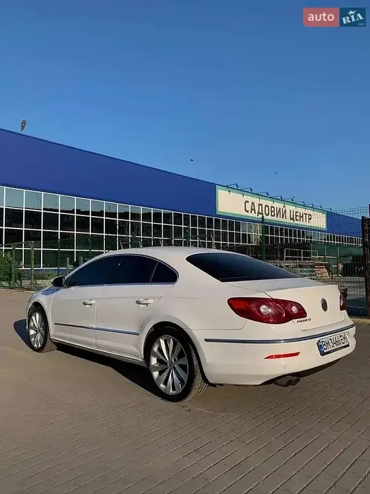 Volkswagen Cc / Passat Cc 2010 photo 3