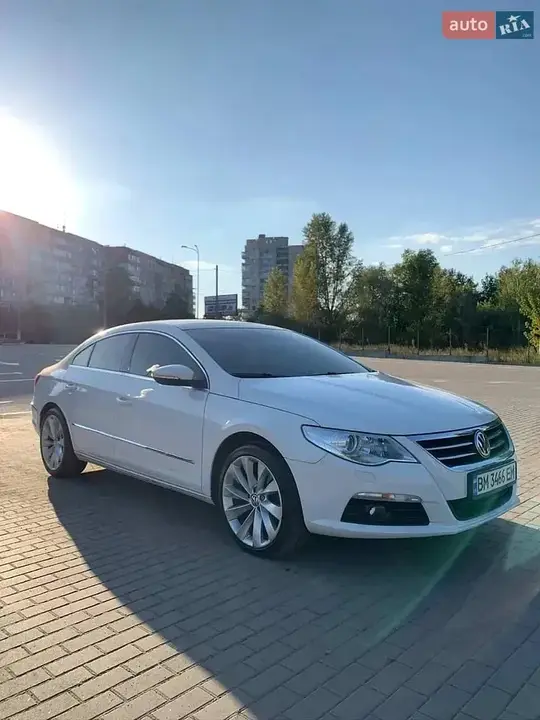 Volkswagen Cc / Passat Cc 2010 photo 2