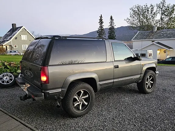 Chevrolet Tahoe 1999 photo 4