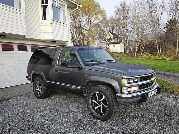 Chevrolet Tahoe 1999 photo 3