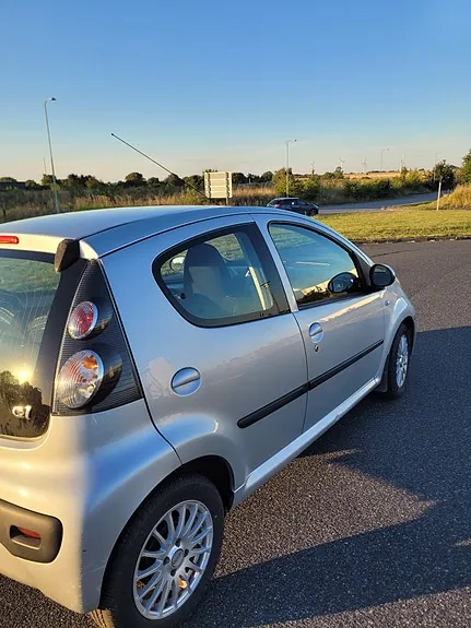 Citroen C1 2012 photo 2