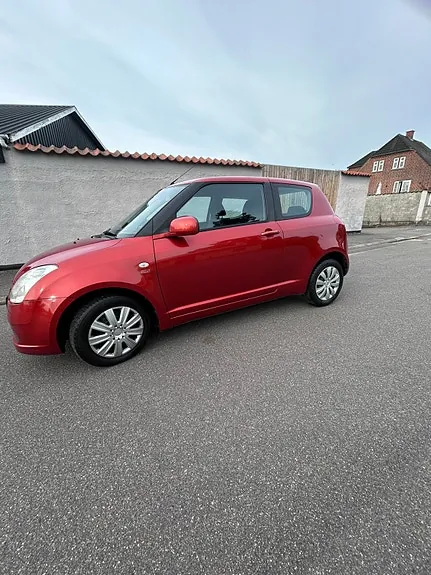 Suzuki Swift 2007 photo 5