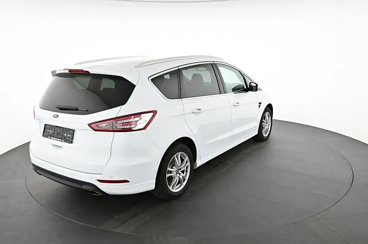 Ford S-Max 2019 photo 2