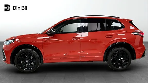 Volkswagen Tiguan 2024 photo 2