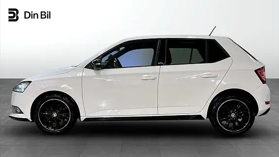 Skoda Fabia 2021 photo 2
