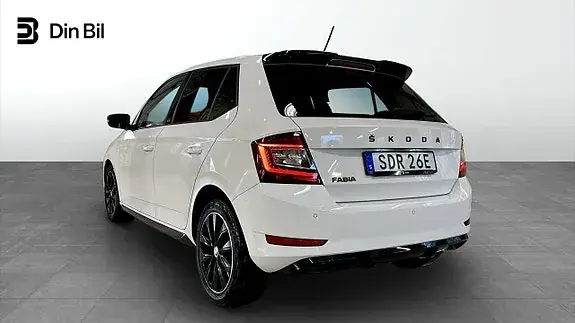 Skoda Fabia 2021 photo 3
