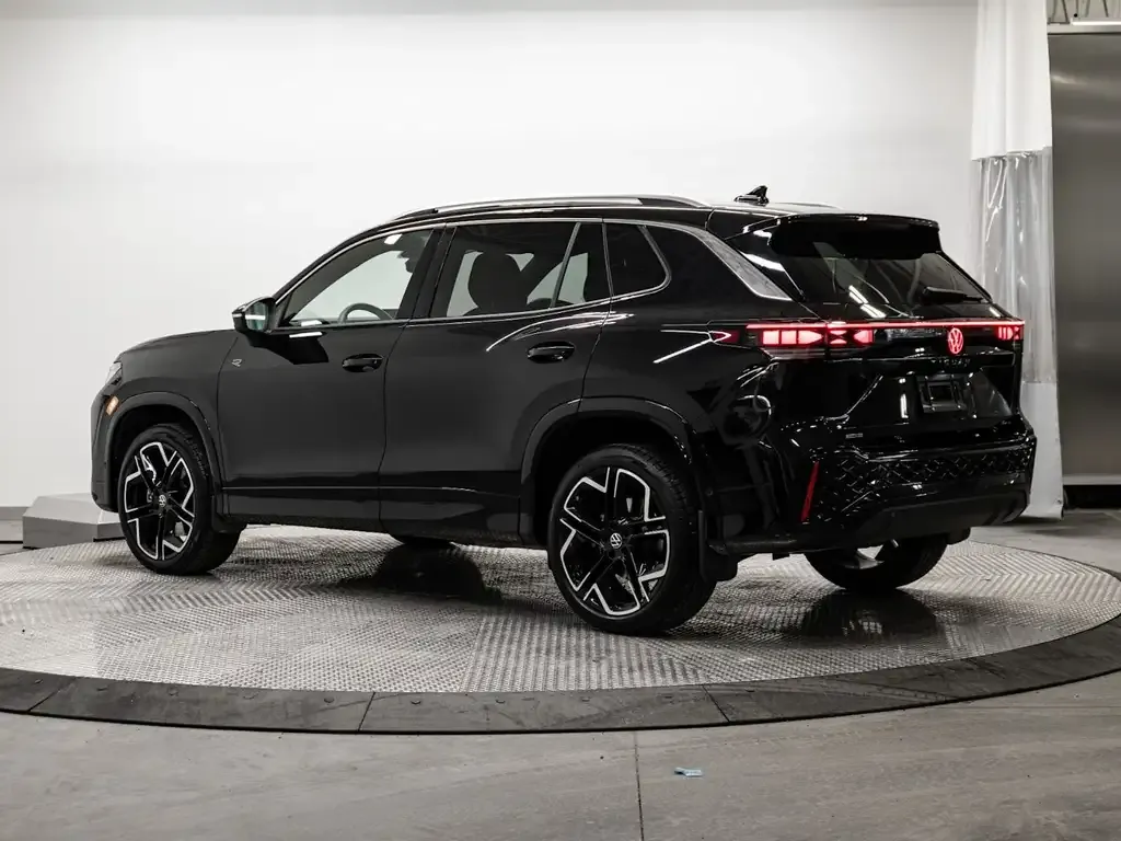 Volkswagen Tiguan 2026 photo 3