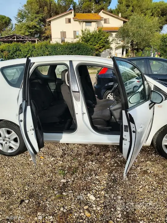 Opel Meriva 2012 photo 5