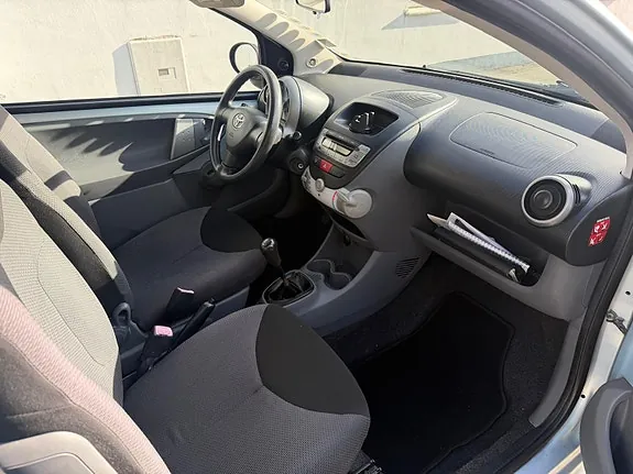 Toyota Aygo 2008 photo 4