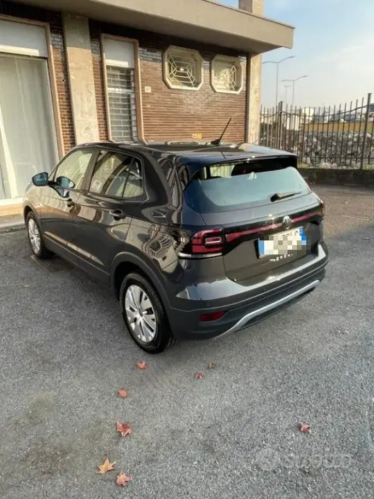Volkswagen T-Cross 2020 photo 2