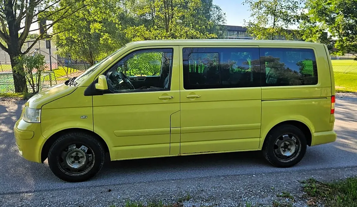 Volkswagen Multivan Highline 2007 photo 2