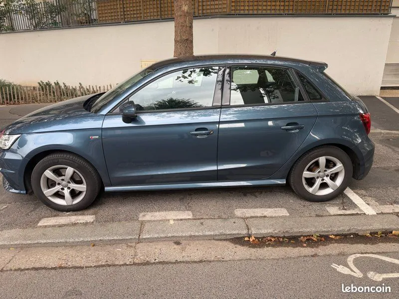Audi A1 2015 photo 2