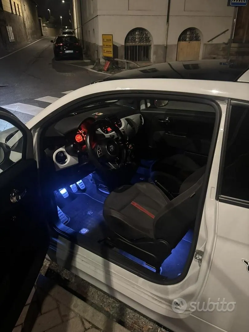 Fiat 500 Abarth 2013 photo 2