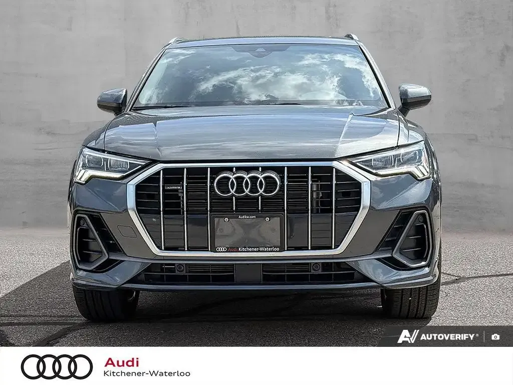 Audi Q3 2024 photo 2