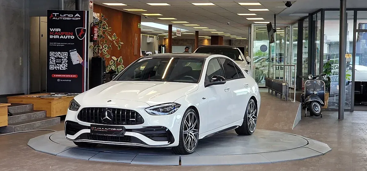 Mercedes-Benz C-Class
