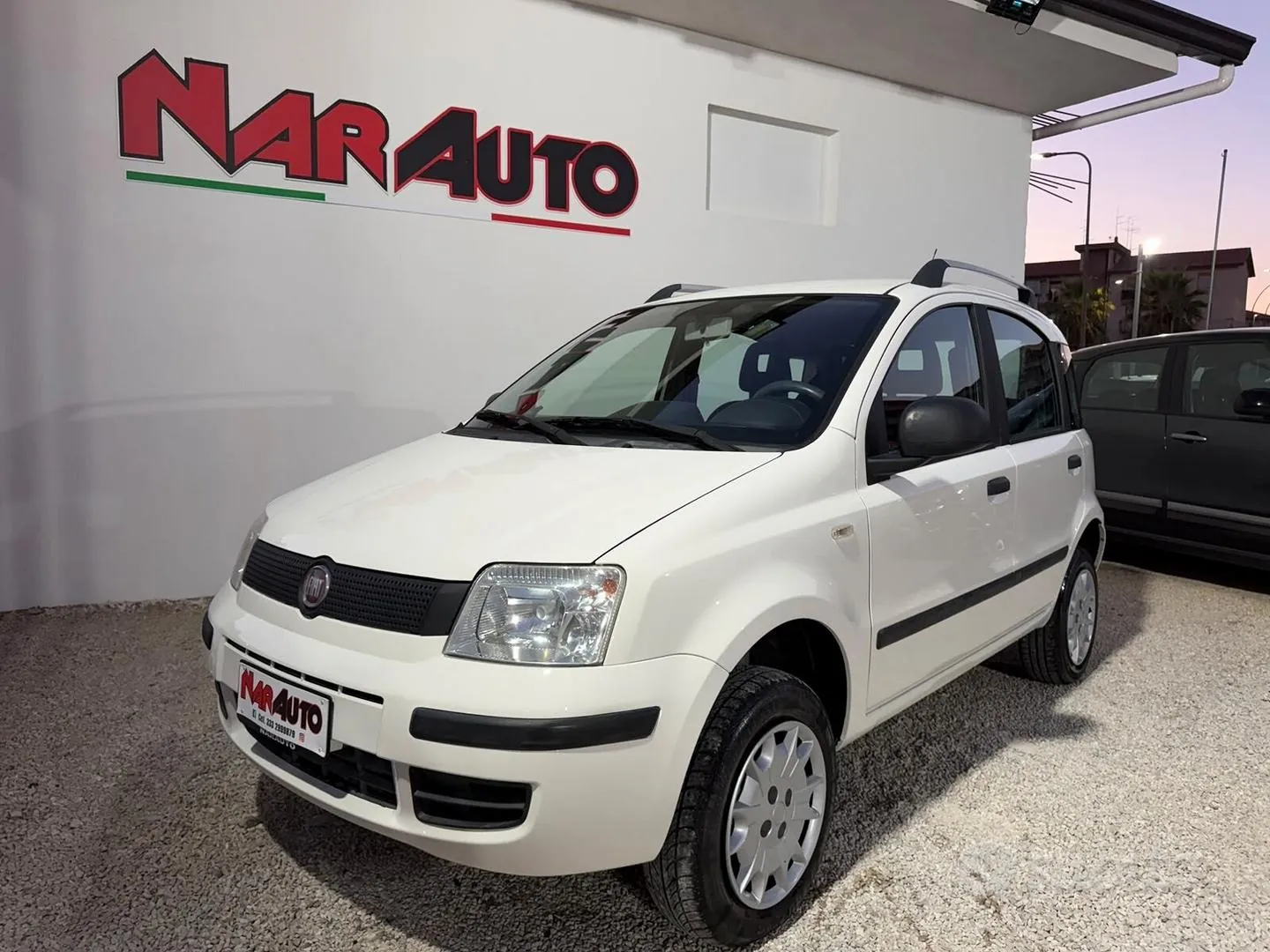 Fiat Panda 2010 photo 2