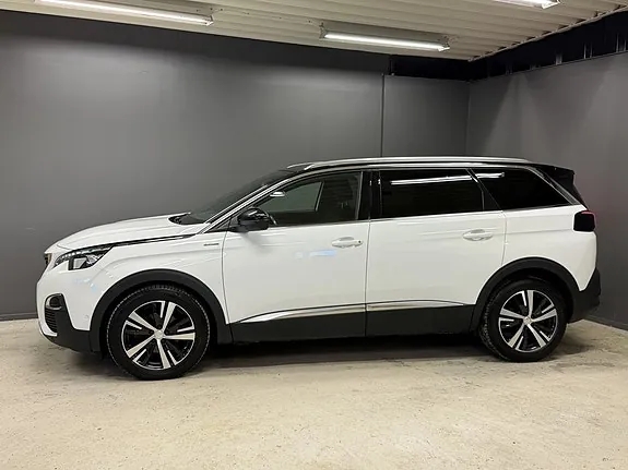 Peugeot 5008 2019 photo 3