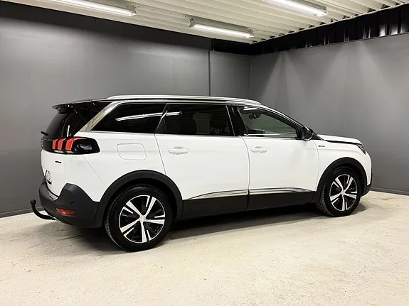 Peugeot 5008 2019 photo 5