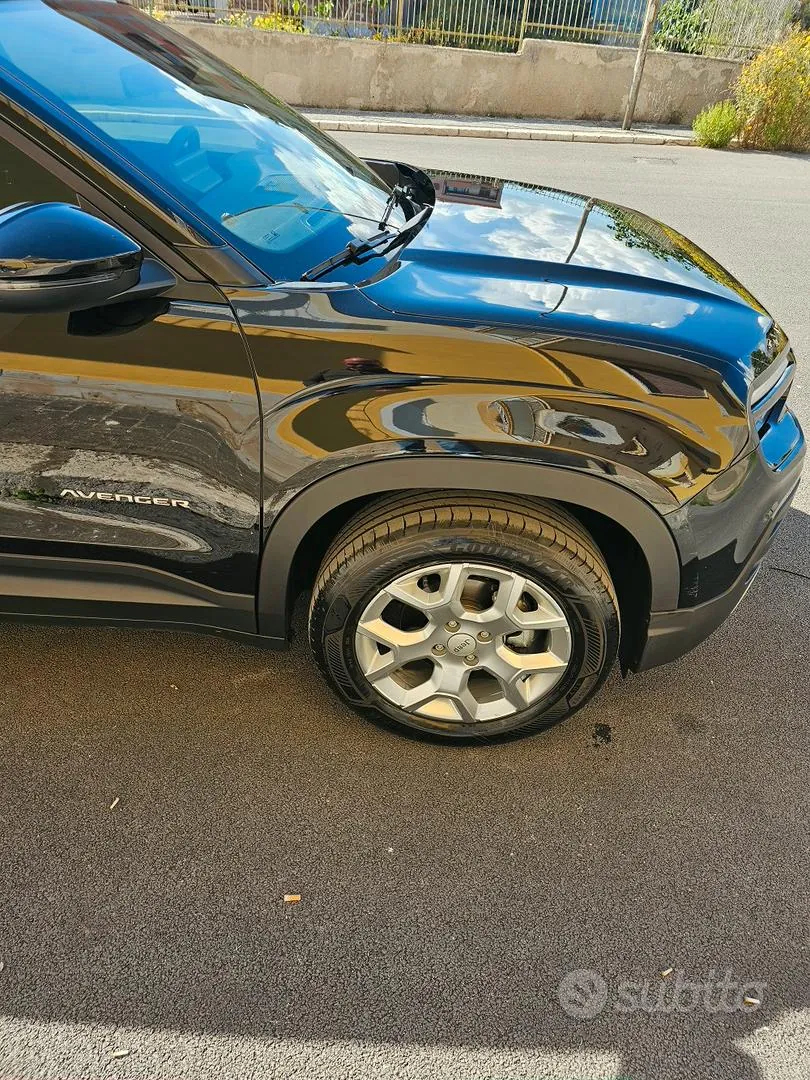 Jeep Avenger 2024 photo 2