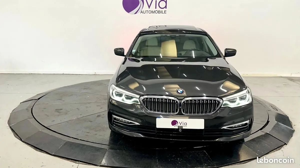 BMW 5 Series 2017 photo 2