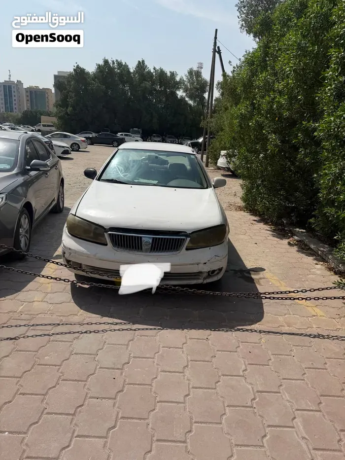 Nissan Sunny 2005 photo 3