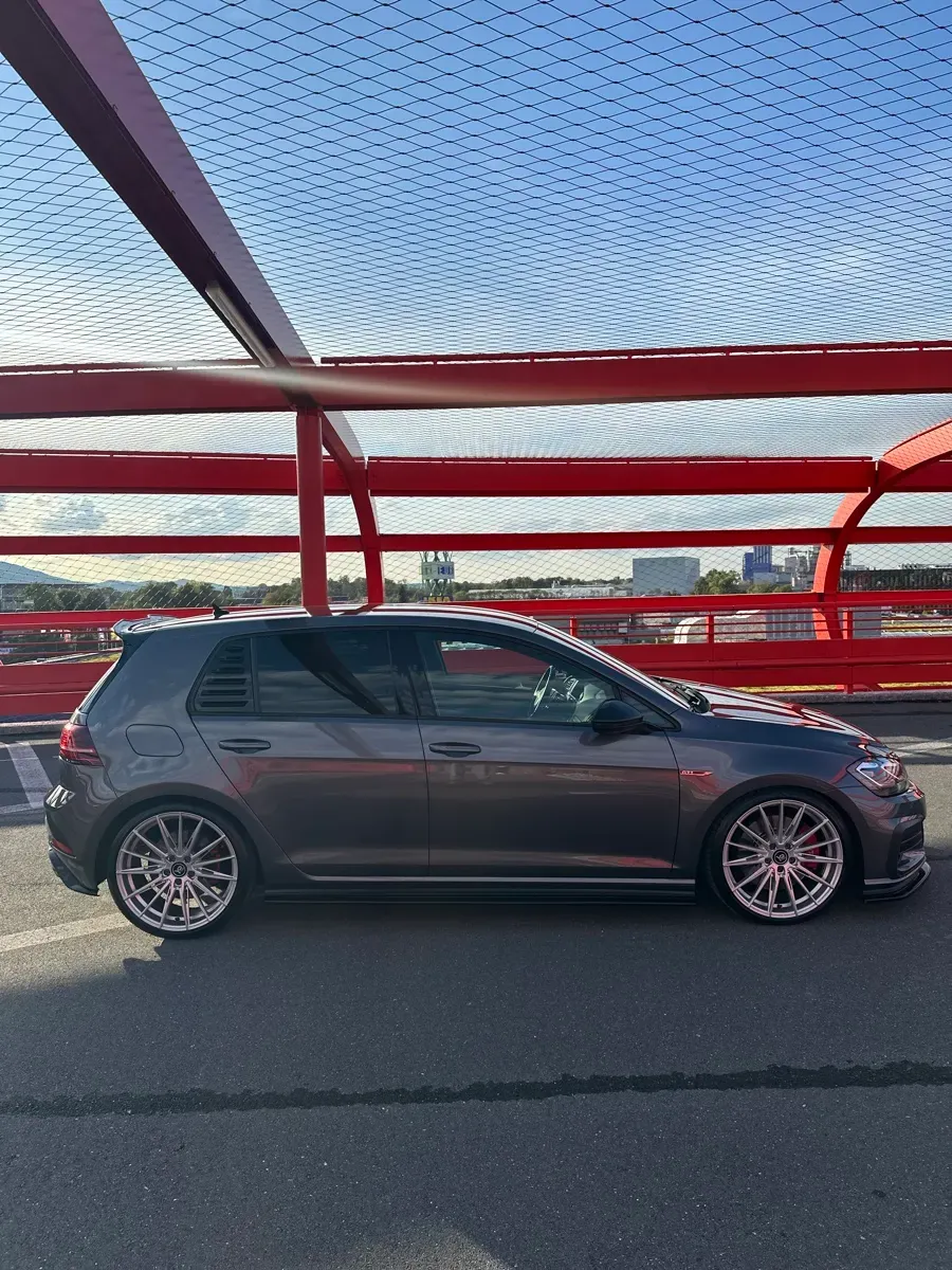 Volkswagen Golf 2018 photo 3