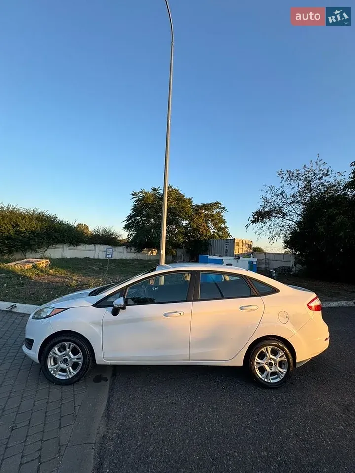Ford Fiesta 2016 photo 3