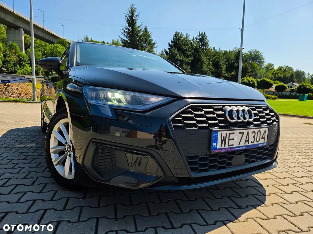 Audi A3 2022 photo 2