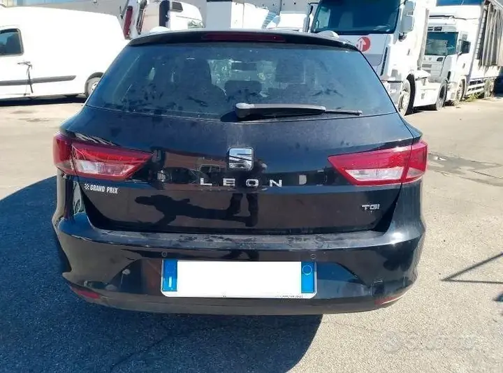 Seat Leon 2015 photo 5
