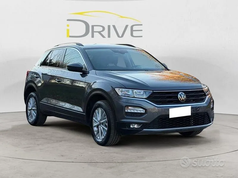 Volkswagen T-Roc 2021 photo 3
