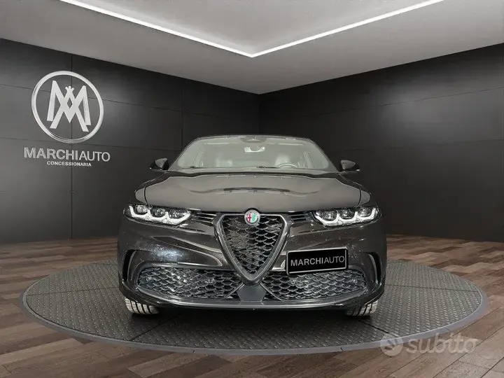 Alfa Romeo Tonale 2025 photo 2