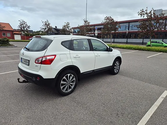 Nissan Qashqai 2011 photo 3