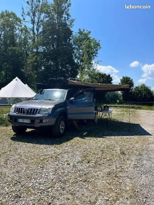 Toyota Land Cruiser 2005 photo 2